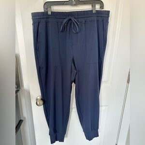 Lou & Grey Navy Joggers